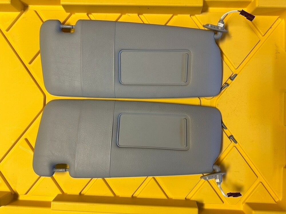 2000 2001 2002 2003 2004 2005 2006 BMW 318 323 325 E46 SUN VISOR OEM PAIR GREY